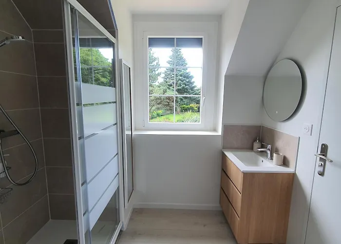 Au Fil De L'eau La Chapelle-Saint-Aubin